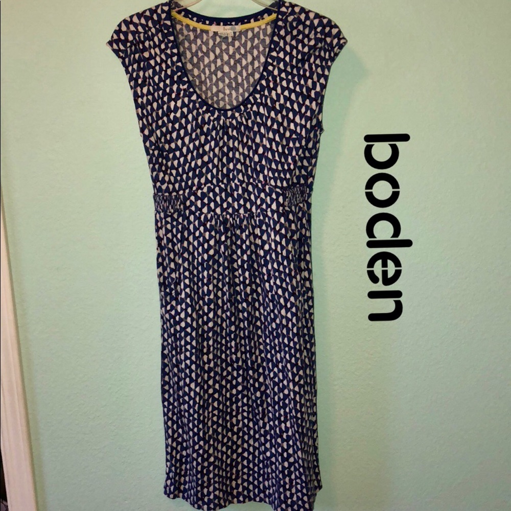 Boden graphic dress